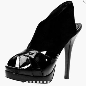 🎀Fendi Black Suede Crisscross Peep Toe Slingback